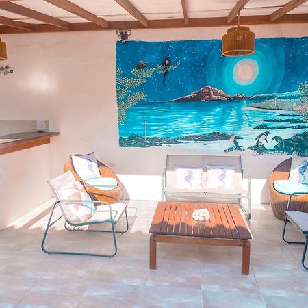 Hotel Coral Blanco With High Speed Internet Starlink And Galapagos Tour Operator Puerto Villamil Luaran gambar