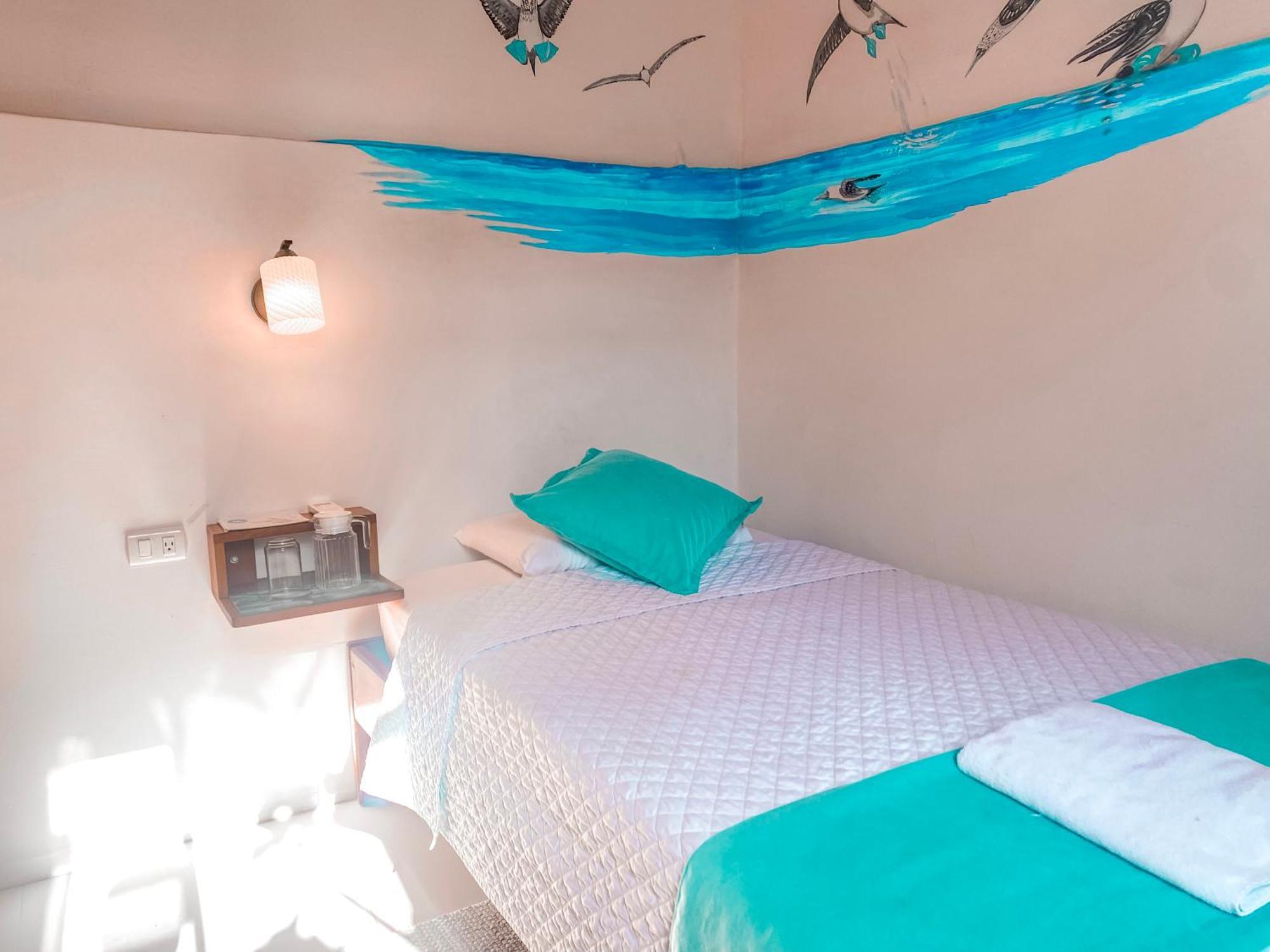 Hotel Coral Blanco With High Speed Internet Starlink And Galapagos Tour Operator Puerto Villamil Luaran gambar